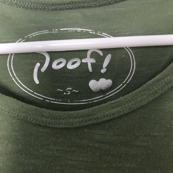 Nordstrom rack poof  shark bite tee size small - Picture 4 of 6